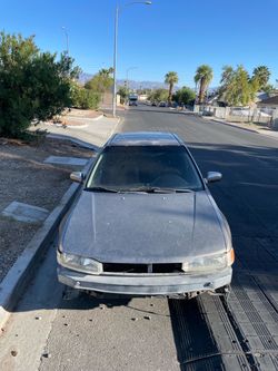 1993 Accord 4-door  ** for Parts or track racing
