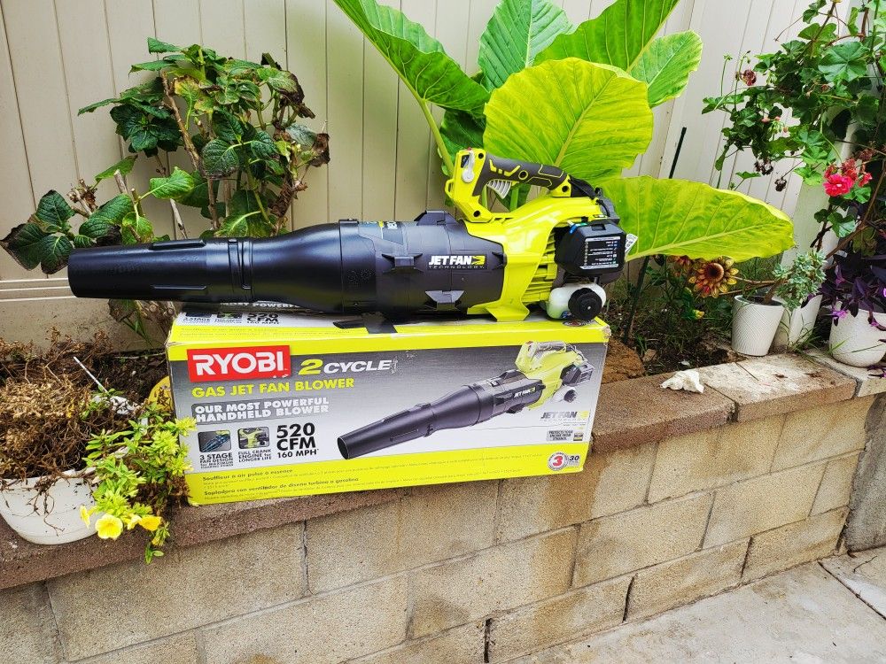 Ryobi 160 MPH 520 CFM 25cc Gas Jet Fan Leaf Blower