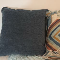 Couch Pillows 4 - Brand New