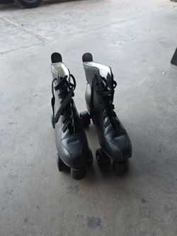 Xudrez Black Quad Roller Skates - Men's 10 / Women's 11.5