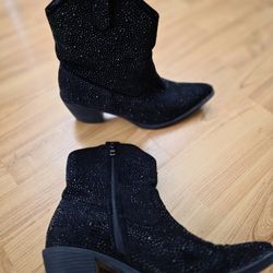 Short Black Sparkly Boots Size Women's 8.5