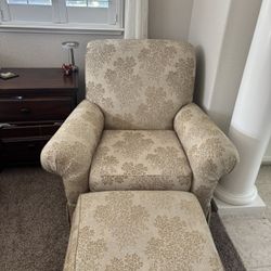 Rocking Chair With Ottoman