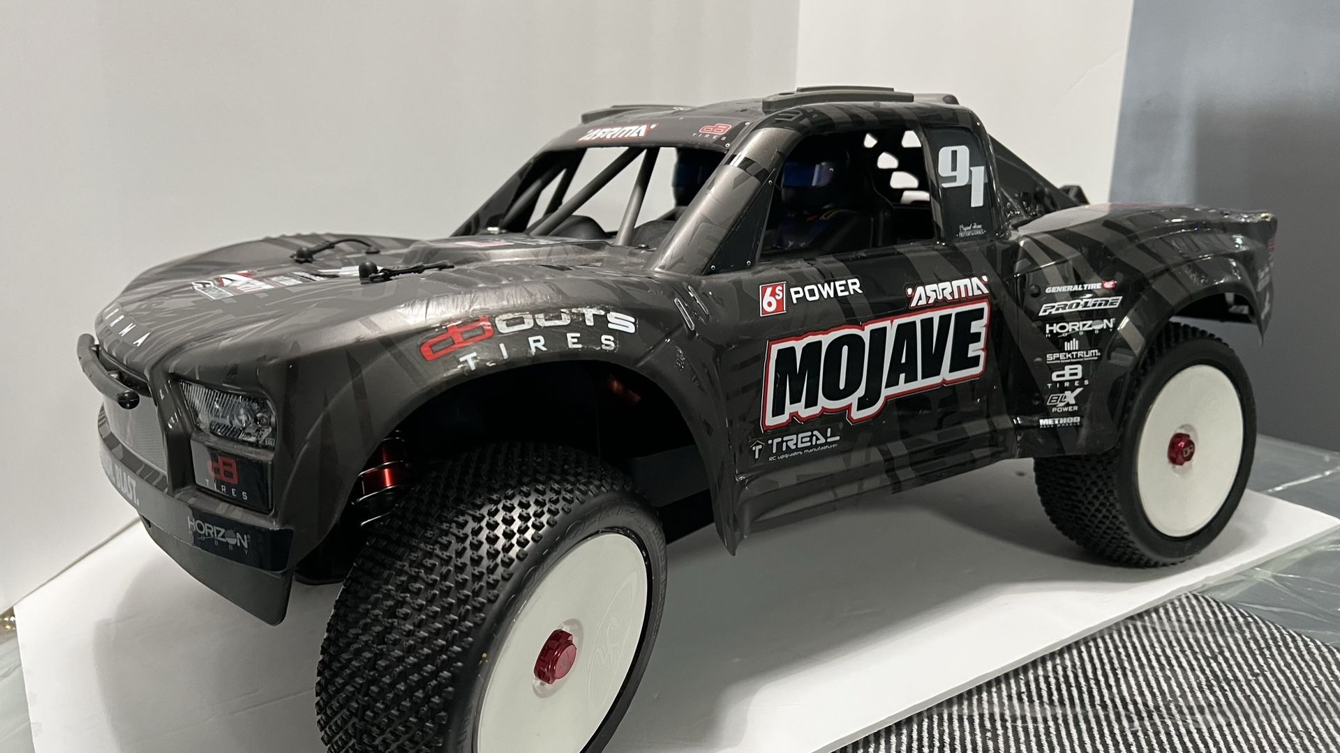 New Arrma Mojave EXB 8s!!! Bind And Drive