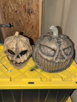 Jack-o-lantern Halloween props