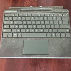 Microsoft Surface Pro Signature Keyboard - Forest Green (Good Condition)