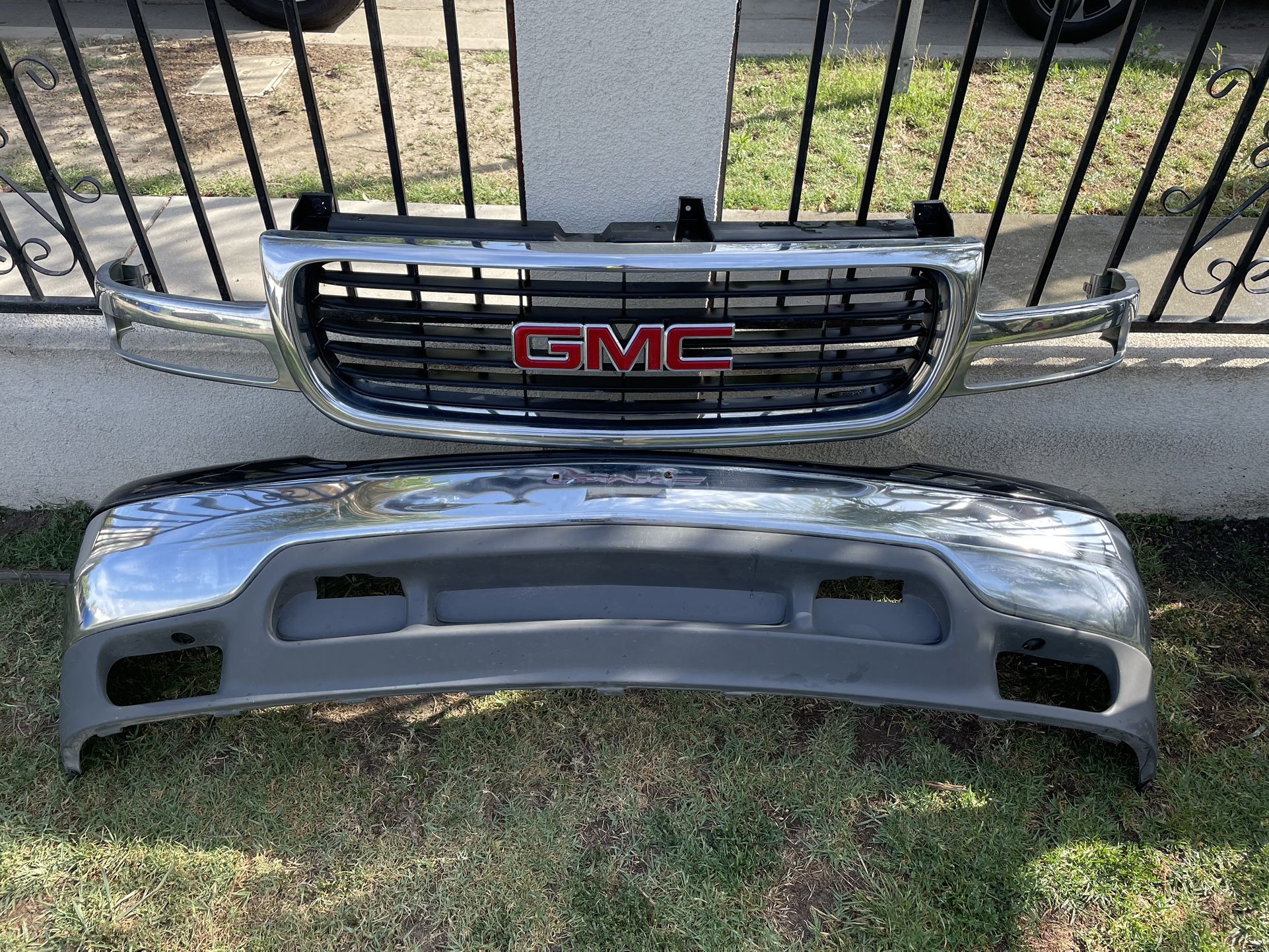 Gmc Sierra Yukon Front End
