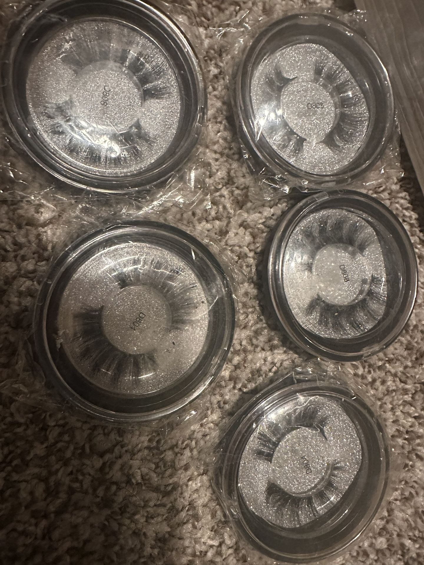 5 Pairs Eyelashes  With Individual Case