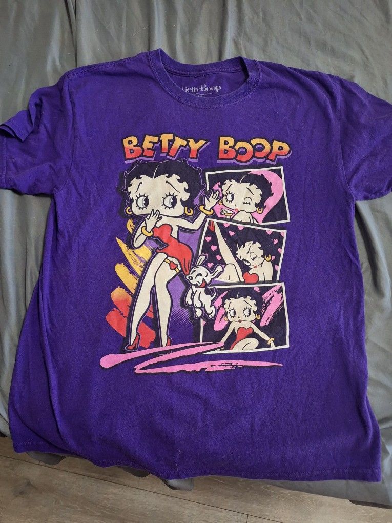 Betty Shirt