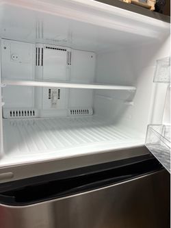 My Samsung fridge like new only had it for 6months