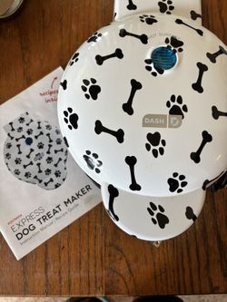 Dash Express Dog Treat Maker With Recipe Book