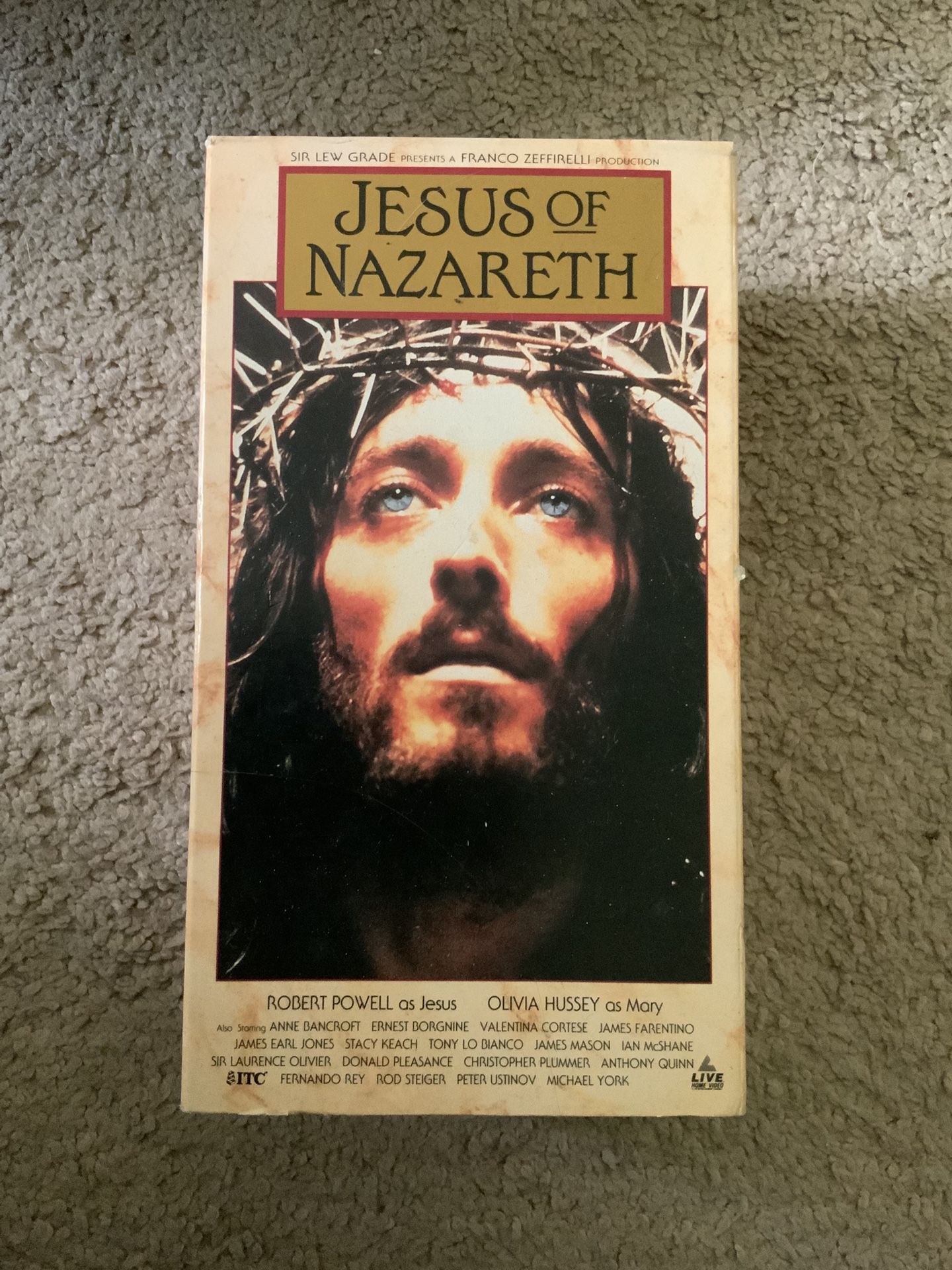 Jesus of Nazareth (3-Tape VHS Set) – Franco Zeffirelli Classic