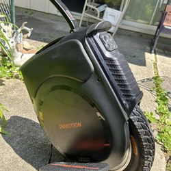 INMOTION  V12 Electric Unicycle 16” W/accessories