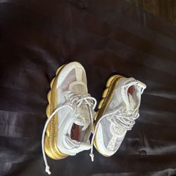 Versace Chain Reactions
