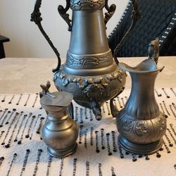 Antique Teapot Set 