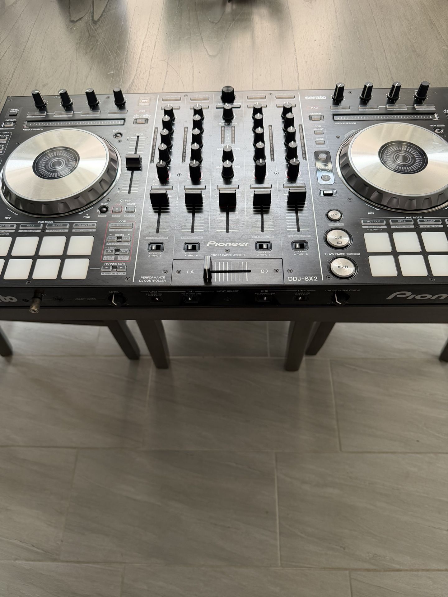 DJ Pioneer DDJ SX2 With Protector Case