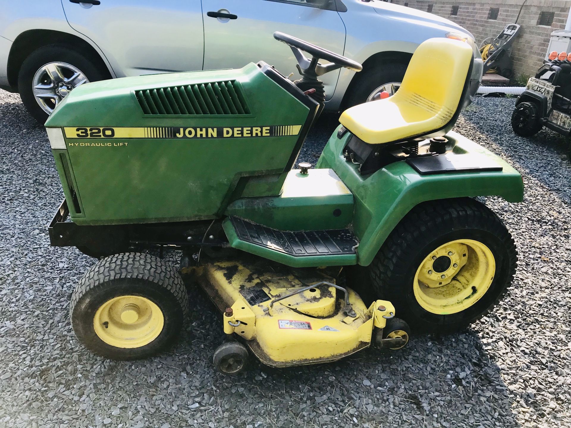 JOHN DEERE 320 Tractor for Sale in Charlotte, NC OfferUp