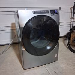 Whirlpool Electric 240 Volt Dryer NOT GAS Excellent Working Condition