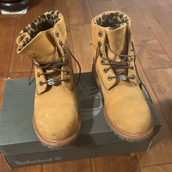 Timberland Women Boots