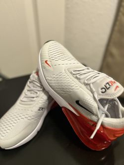 Nike Air 270