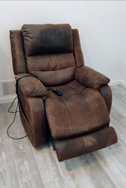 Leather recliner with remote control