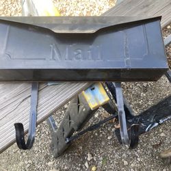 Mail Box