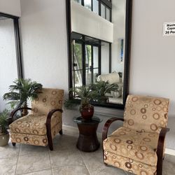 Set of 2 Armchairs / Accent Chairs