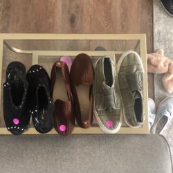 Womens Gently Worn Size 5.5