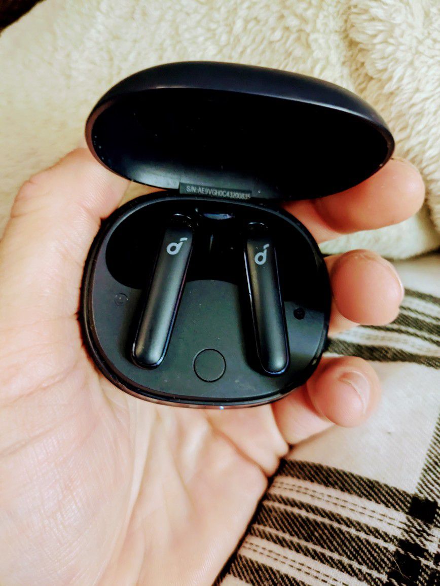 Anker soundcore Life P3 Noise Cancelling Earbuds

