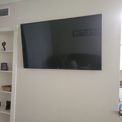 65 Inch Phillips Roku TV