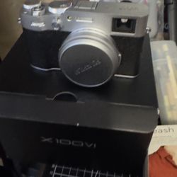 FUJIFILM X100VI Silver