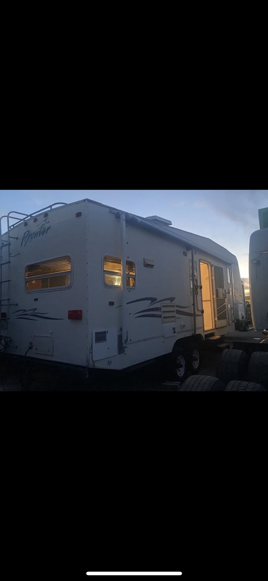 1999 Prowler Fifth Wheel