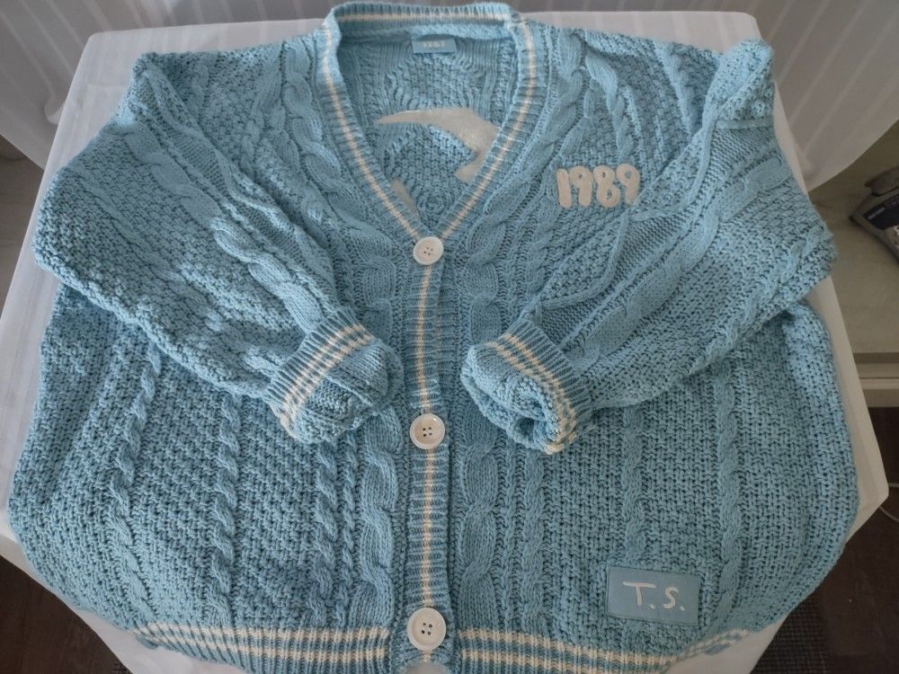 Taylor Swift 1989 Light Blue Cardigan