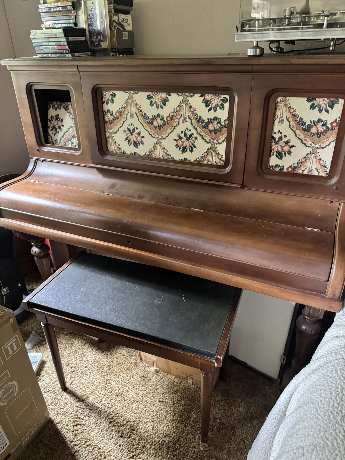 Kimball Piano