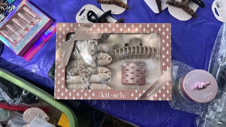 Kit•sch satin heartless styling 5pc gift set