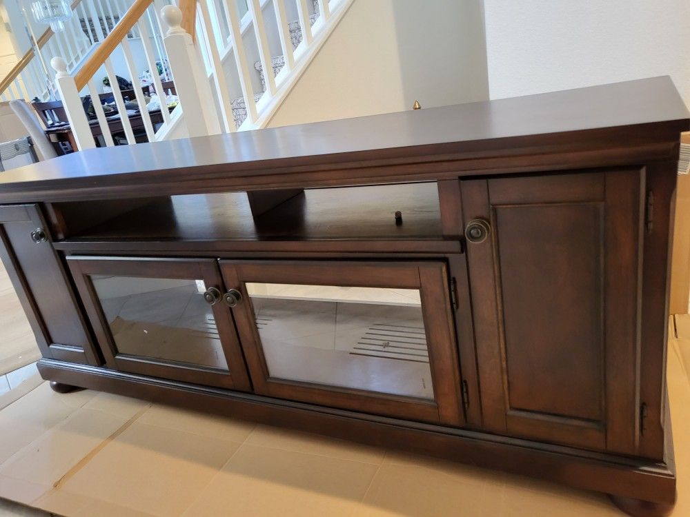 Entertainment Center