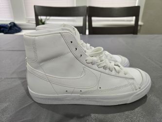 Nike Blazer Mid '77 Vintage White High Top Sneakers