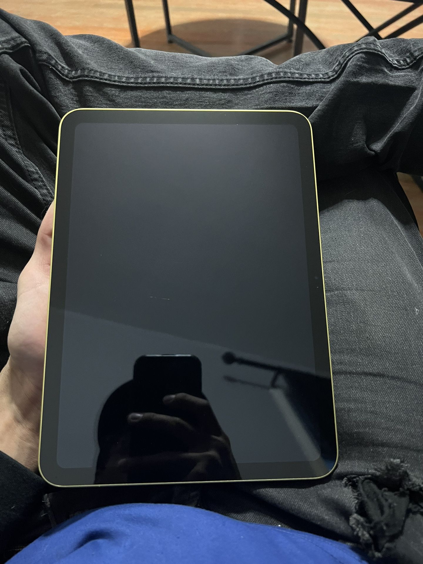 Apple iPad 10th Gen