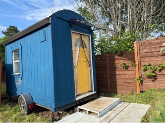 Tiny house on wheels