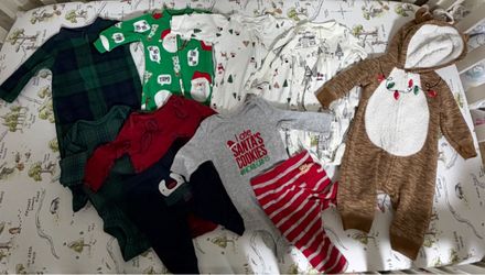 Baby newborn and 0-3 months Christmas Clothing Bundle