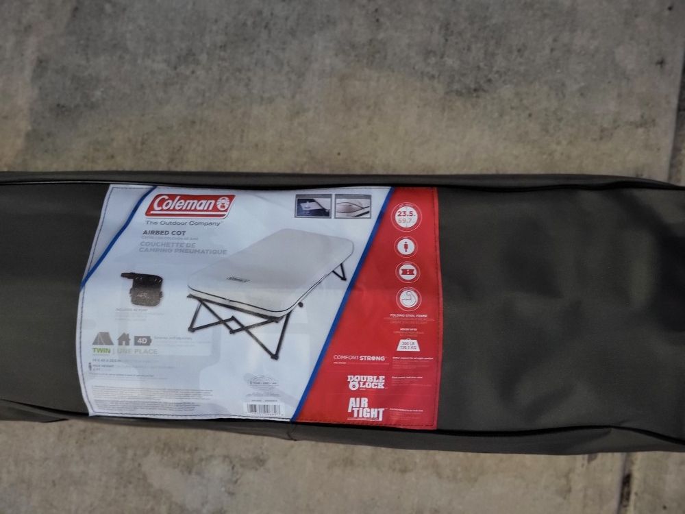 Coleman Tent Bed With End Table And Pump