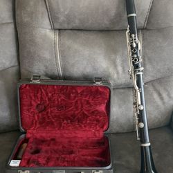  Normandy Clarinet .