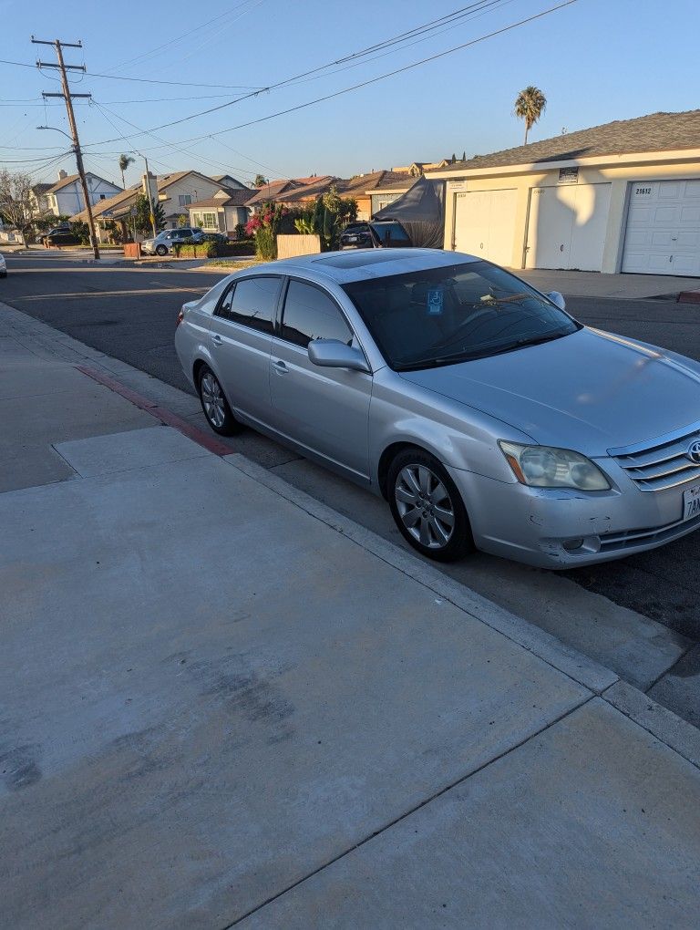 2006 Toyota Avalon