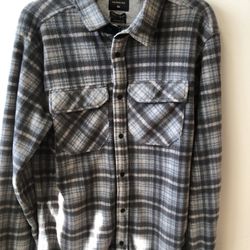 Quiksilver Men’s Super Soft Fleece Long Sleeve Shirt. 