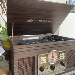 Record Player, Radio, Bluetooth Speaker 