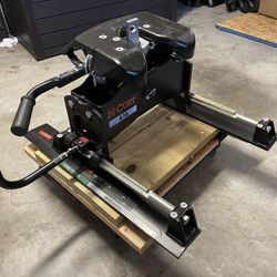 Curt A16  Sliding 5th Wheel Hitch