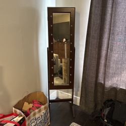 Stand Up Mirror Jewelry case
