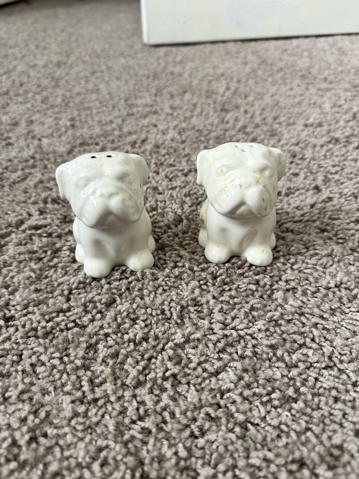 Dog Salt And Pepper Shakers