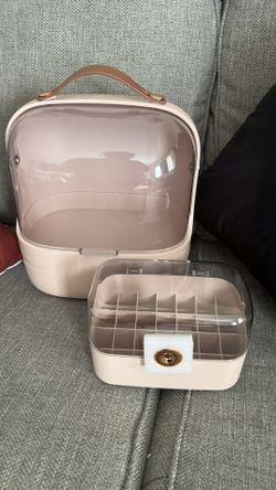 Makeup’s Organizer 