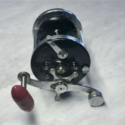 F92- Vintage Penn Surfmaster No. 200 Fishing Reel USA – Model 30-155