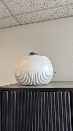 New  in box 3-in-1 True HEPA Filter Air Cleaner Mini Air Purifier Desk Air Purifier